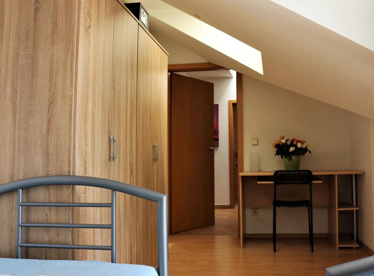 Zentral Gelegene Wohnung Nahe Schwanenteich Zwickau Exteriör bild
